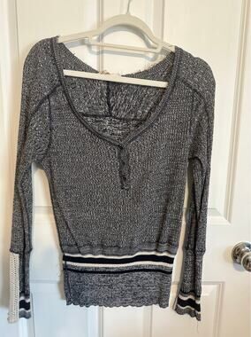 Free People L/S Blue and Cream Sweater Top Large
